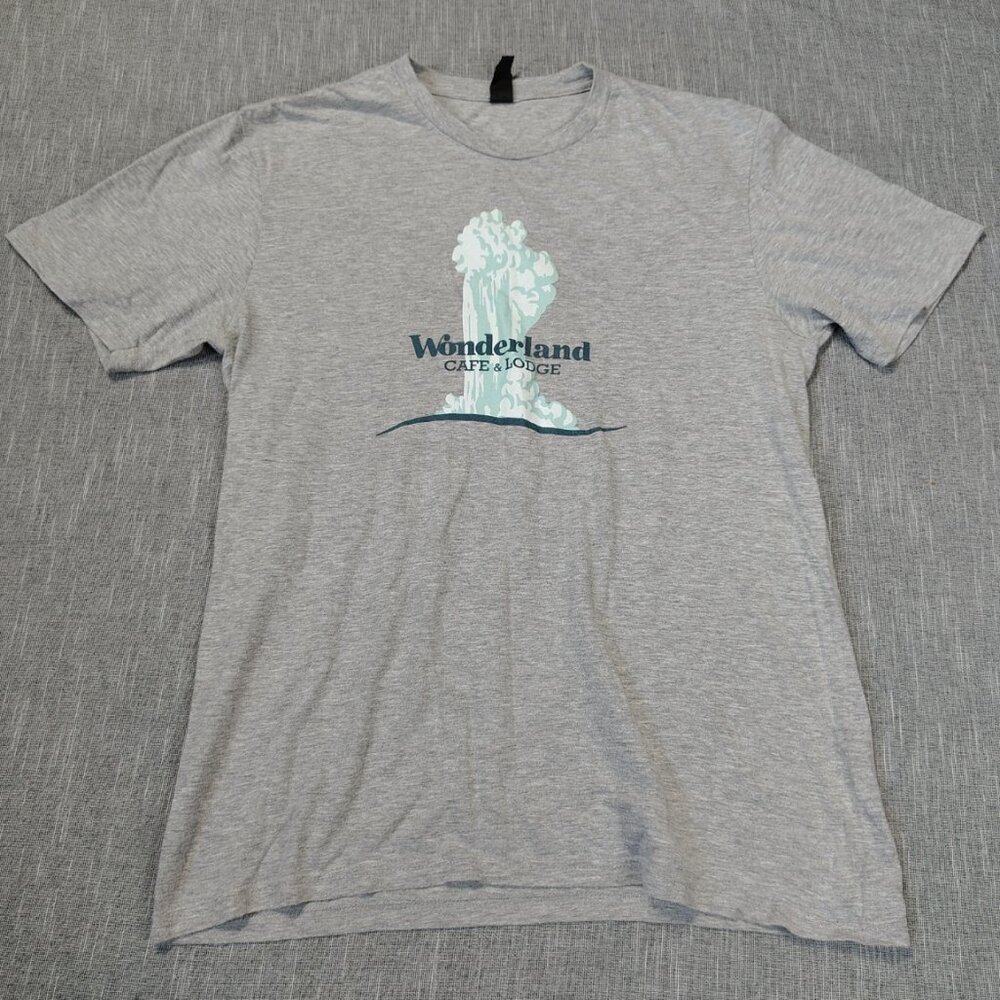 Yellowstone‎ Old Faithful Gardiner Montana T-Shirt Size Medium Cafe